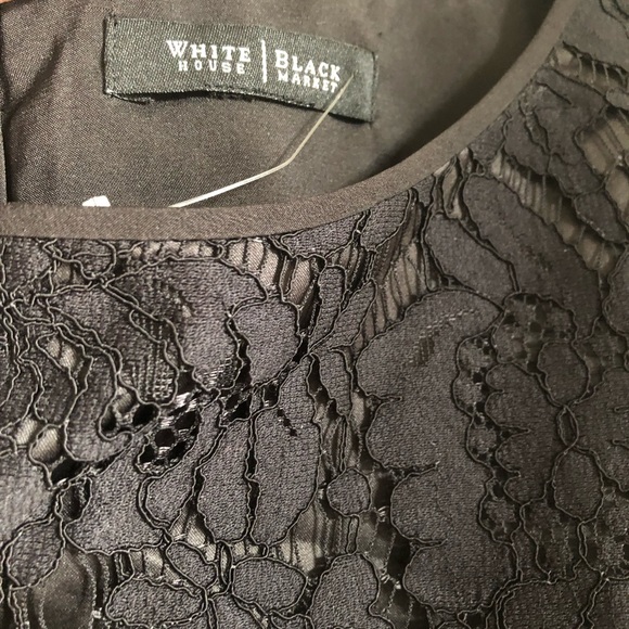 Black lace crop top - Picture 3 of 3